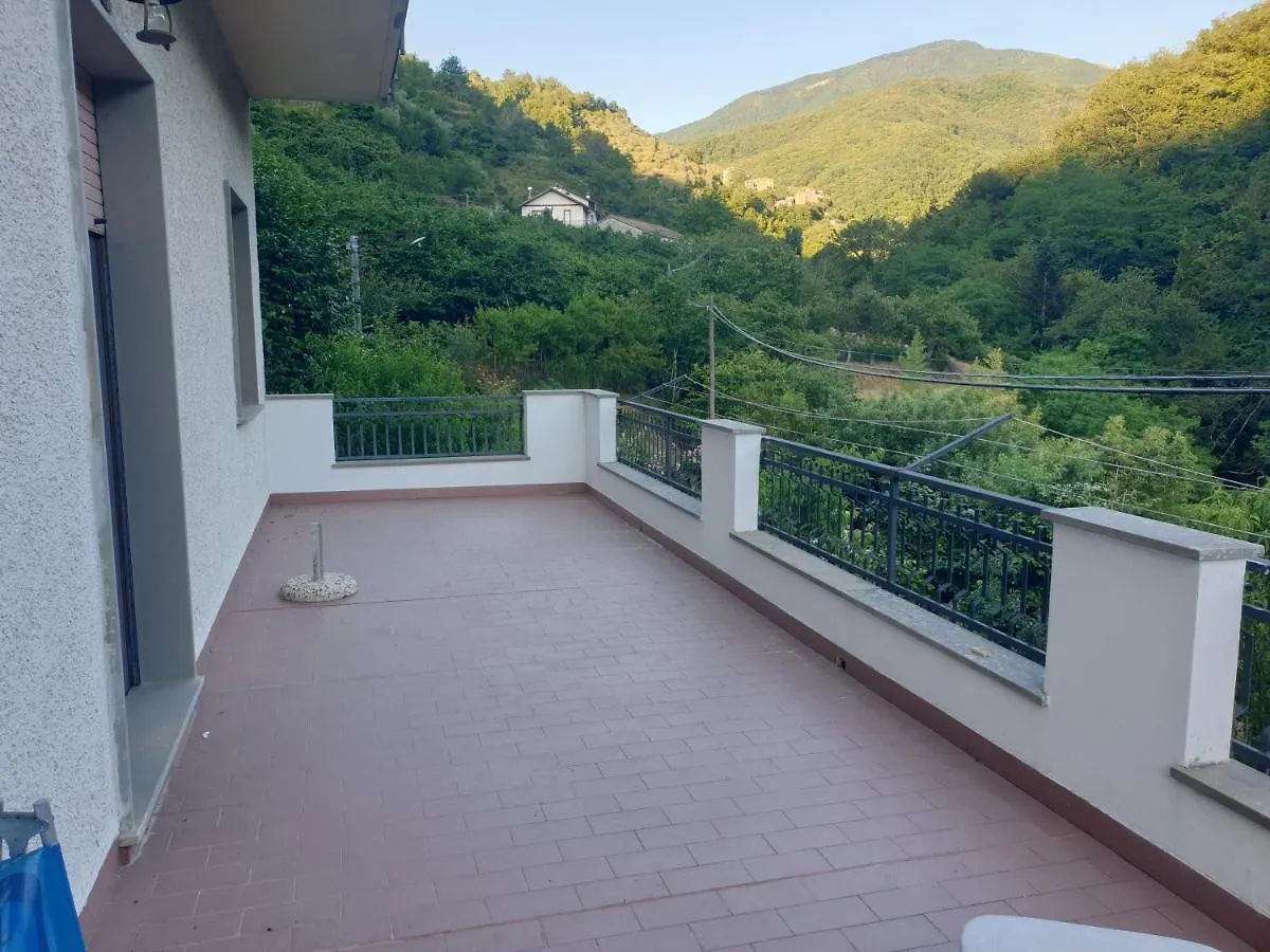 Holiday home Casamarvi Villa Mezzanego
